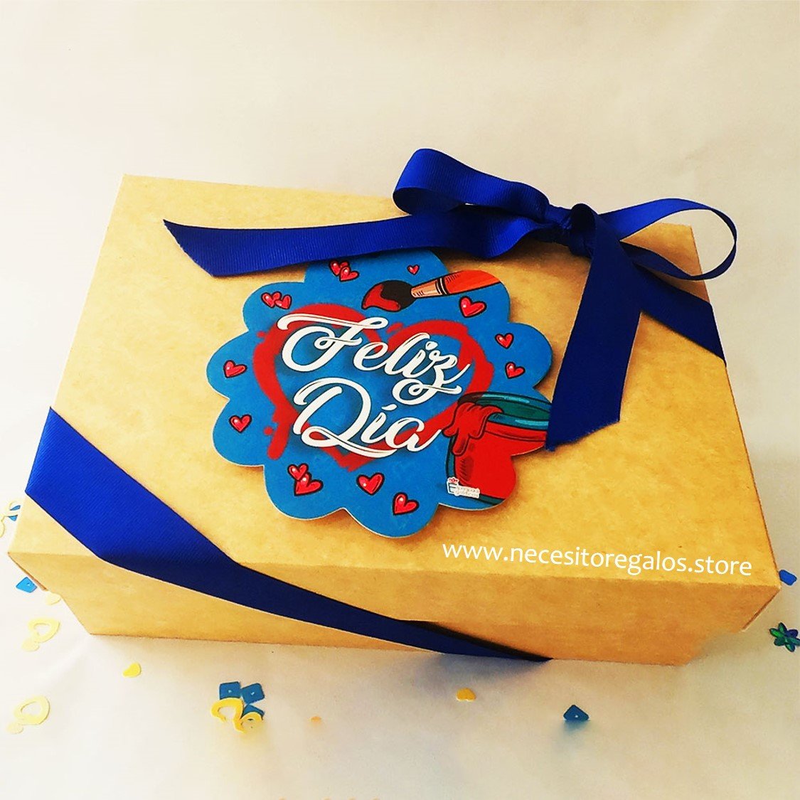 Caja-regalos-hombre-necesito-regalos-letrero Caja de Regalo Oso